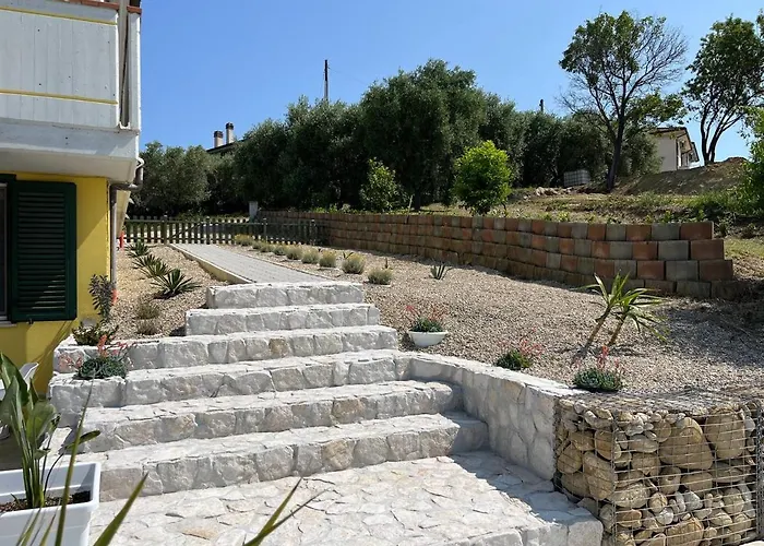 Casa Sergio, * Colonnella